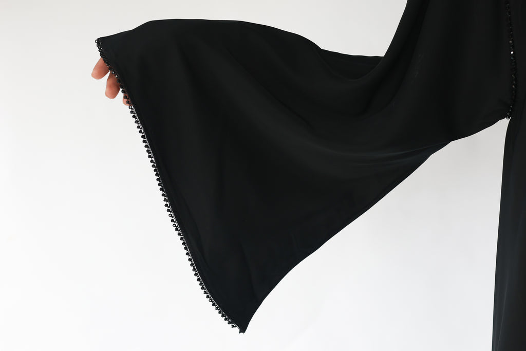 The Flowy Abaya