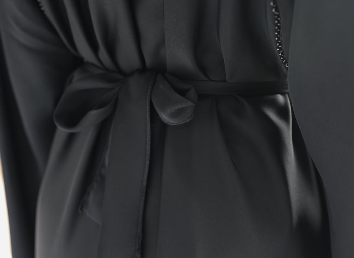 The Flowy Abaya